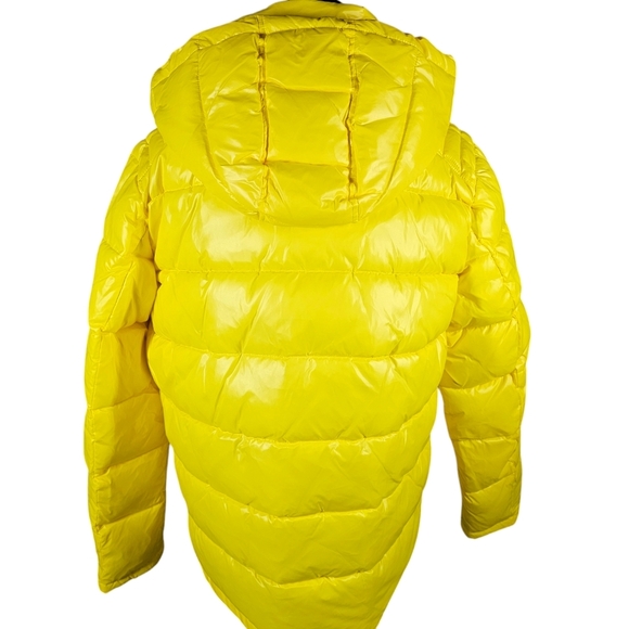 GUESS mens Mid-weight Puffer Jacket size L - NWT - Picture 2 of 8